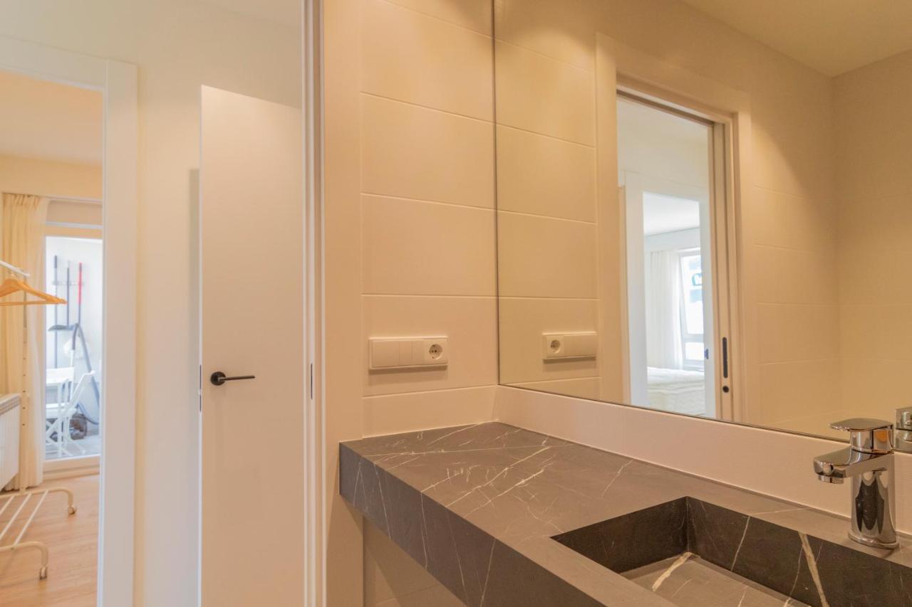Apartamento Holidea Puerto Chico Santander Bagian luar foto